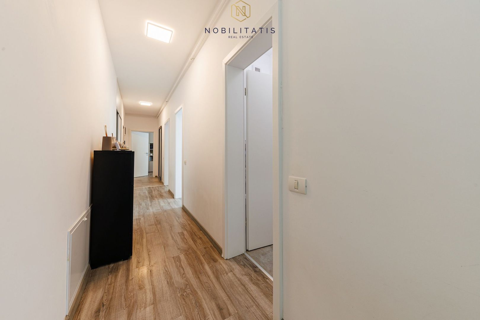 Apartament de Lux cu 3 Camere & Curte Privată de 212 mp în Timișoara - Poză 26