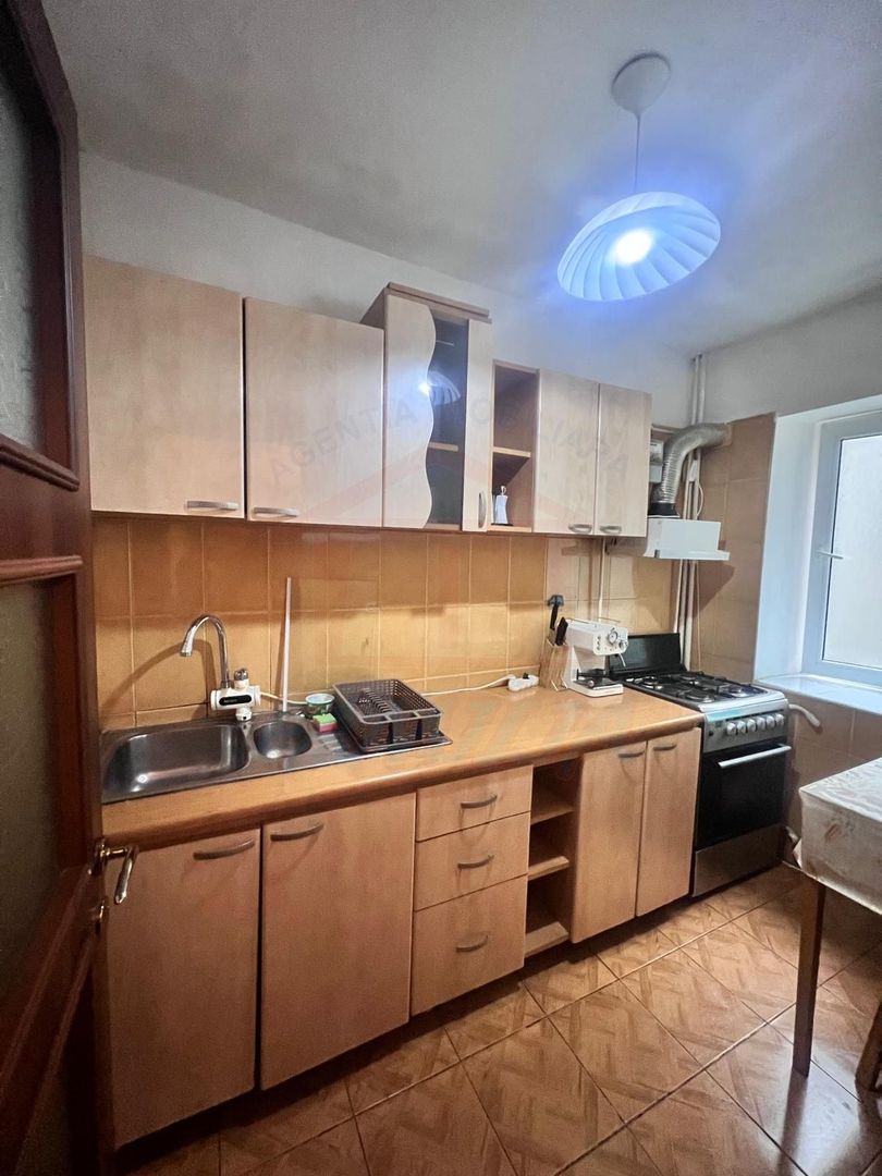 🏛️De închiriat 2 camere, Micro 20, 1.550 Ron/luna - Poză 3
