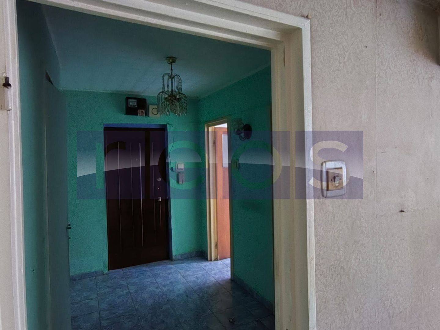 VANZARE GARSONIERA SPATIOASA I LIBERA I METROU I RAUL DOAMNEI - Poză 10