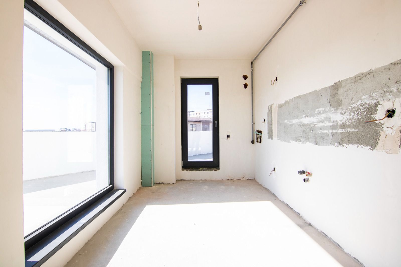 4 Camere/ Crangasi/ 210mp/ Terasa Panoramica/ Finisat Complet/ Parcare Inclusa - Poză 7