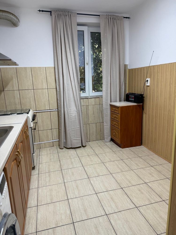 Apartament de 2 camere renovat in zona Drumul Taberei - Poză 4