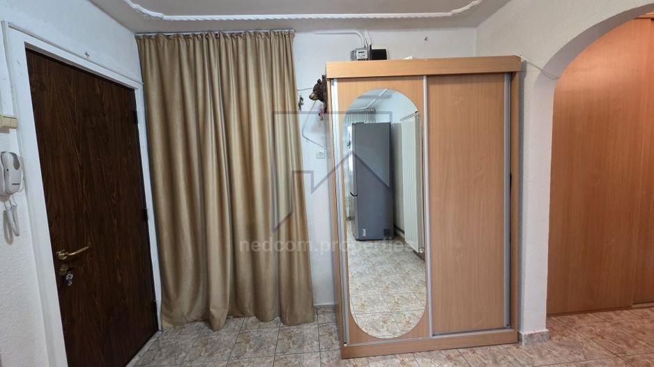 Vanzare apartament 3 camere Rahova - Barca - Poză 12