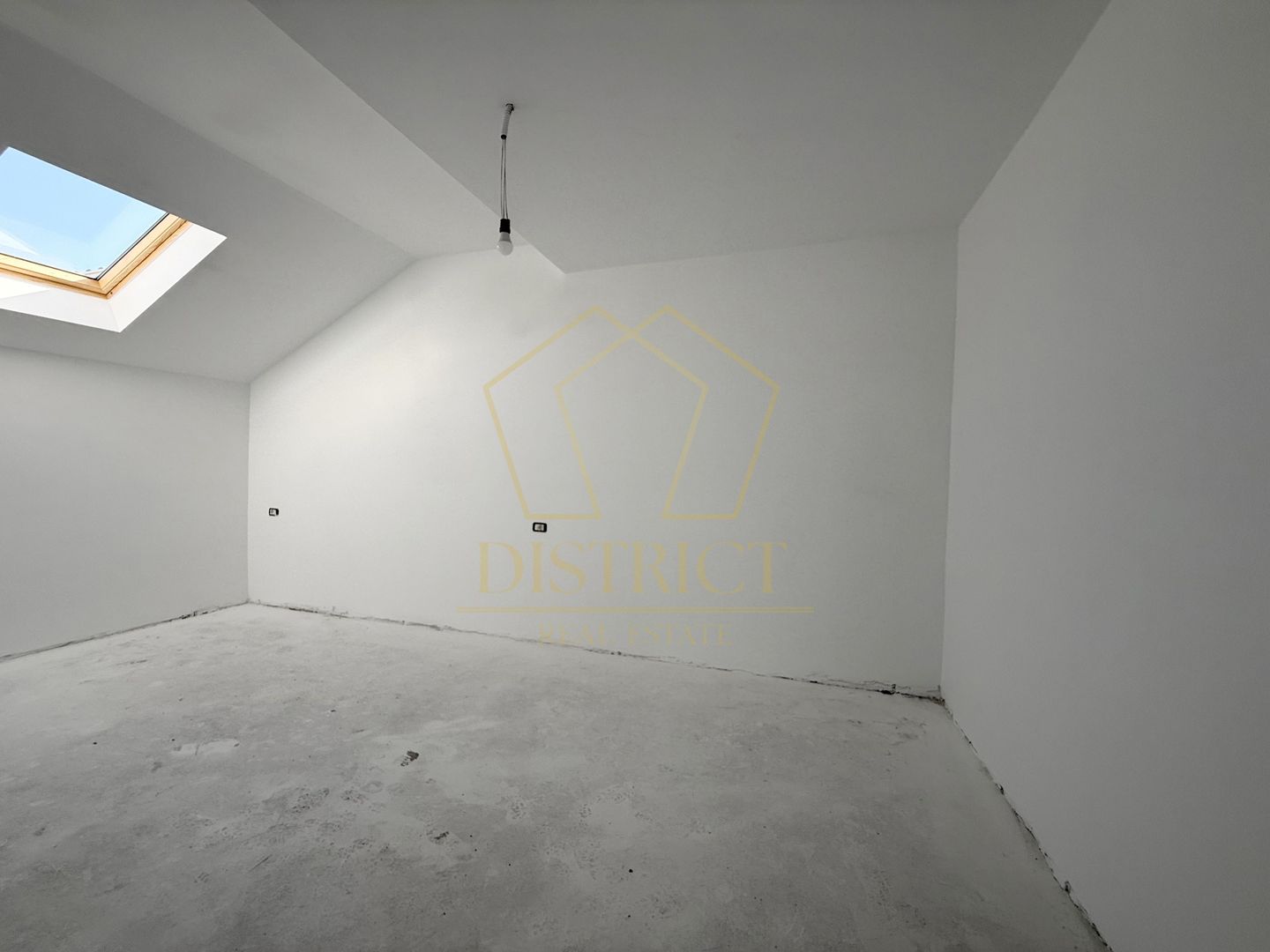 Apartament deosebit cu 3 camere | Terasa 66mp | Lipovei - Poză 4