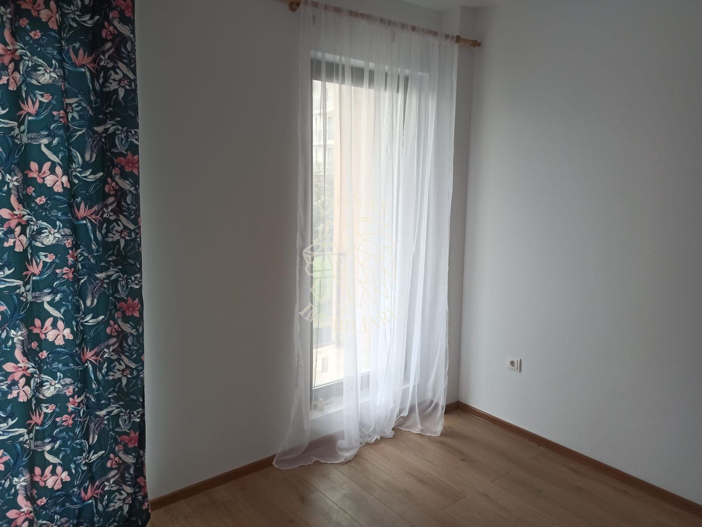 Apartament Nou 3 camere 71 mp+2 balcoane-parcare-Zona L. Blaga - Poză 4
