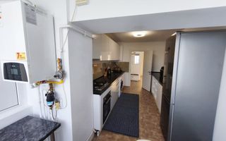 De vanzare apartament cu 3 camere , etaj 8/9 , Faleza, 165.000 euro - Poză 8