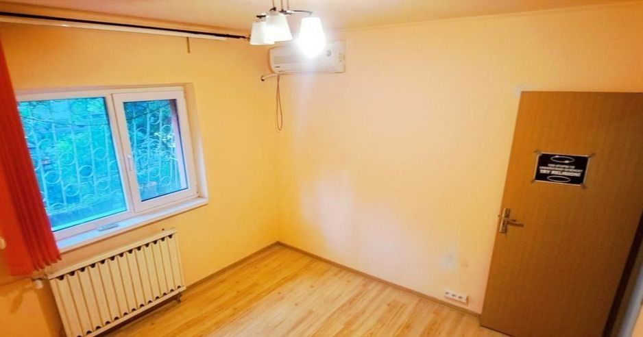 Ap.3 cam de inchiria | 73mp | Parter | bloc reabilitat | 13 Septembrie-Botorani - Poză 6