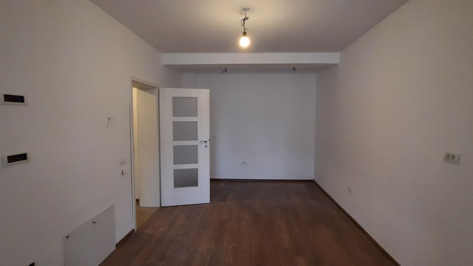 Apartament cu 6 camere si 4 locuri de parcare - Kaufland - Poză 17