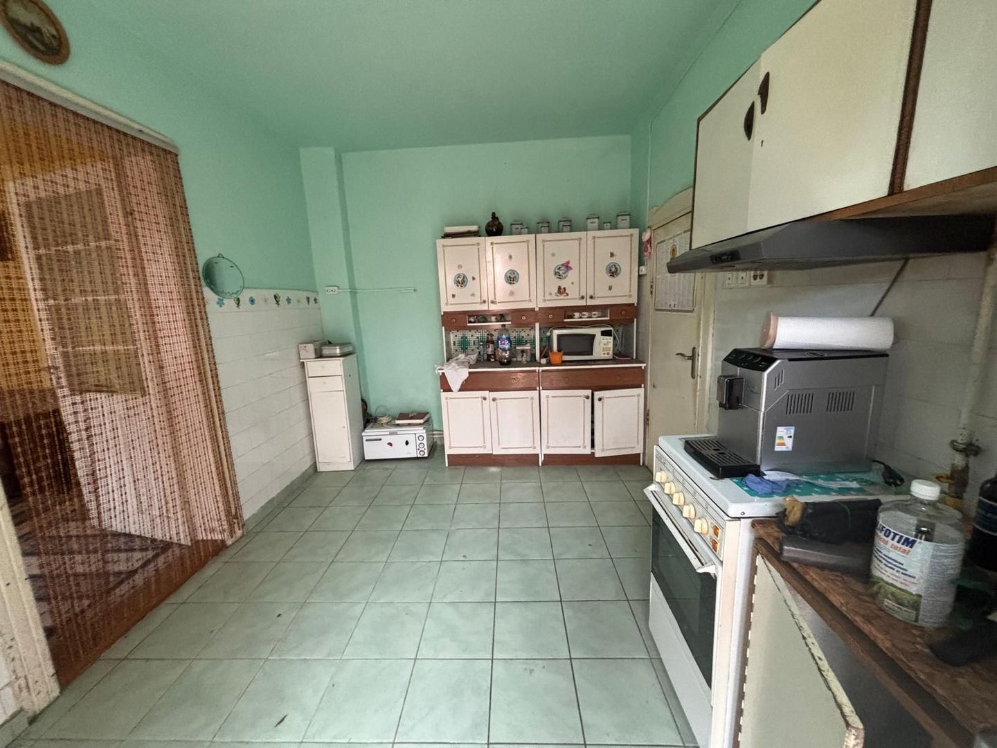 Casa pe parter cu acces auto - Poză 3