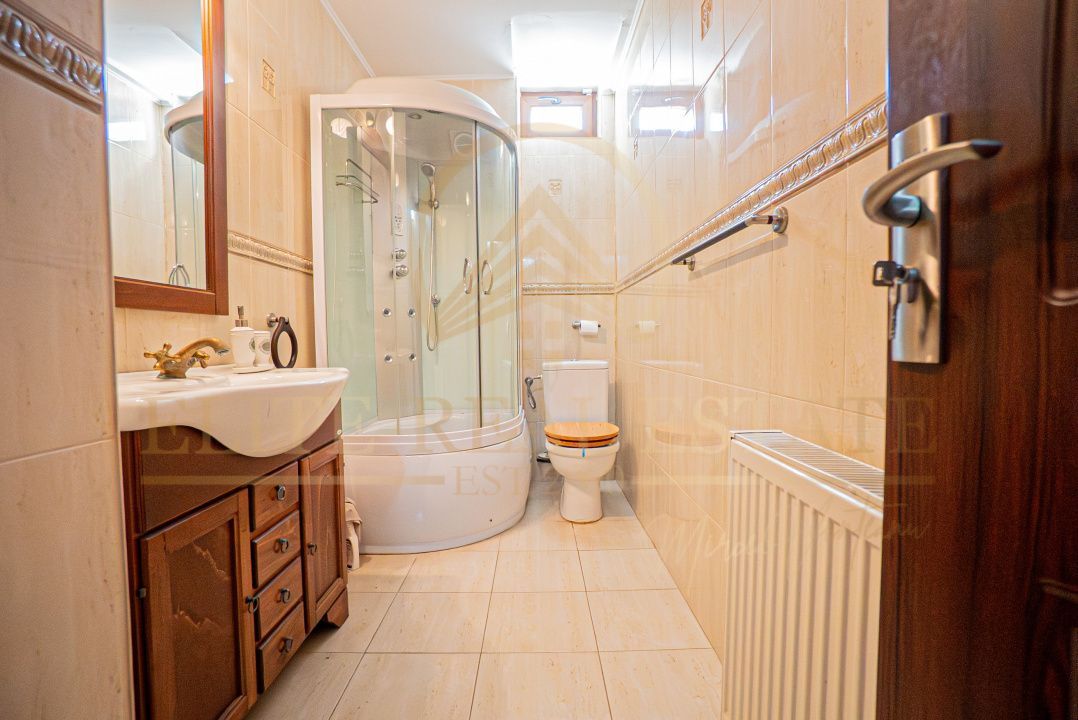 Ovidiu Sud - Zona premium - Vila impozanta, curte mare, garaj, terasa! - Poză 18