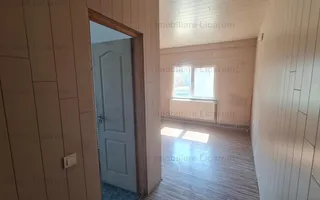 Proprietate in Cristian cu trei constructii+o fundatie,450000euro - Poză 25