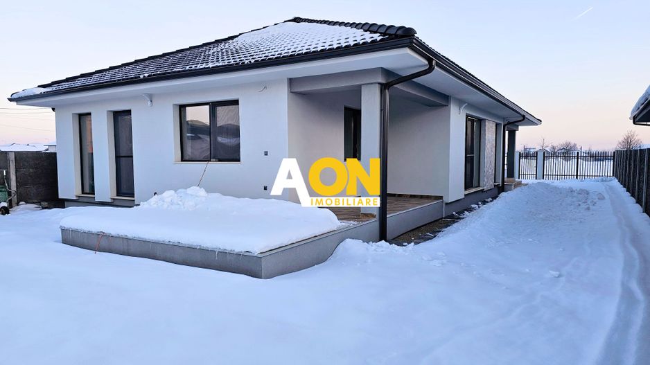 Casă 4 Camere, semifinisata, 116 mp utili, Teren 581 mp,  Micesti - Poză 1