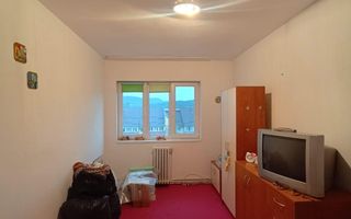 Apartament 4 camere - finisat- lift nou- Zona Lama- Ocazie! - Poză 7