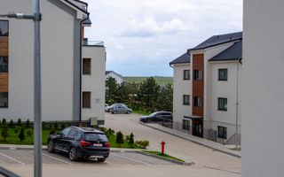 Garsoniera finisata la cheie, bucatarie separata, balcon, A.C- bl nou - Poză 7