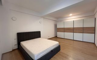 VILA INDIVIDUALA CU 4 CAMERE IN COMPLEX, LA INCHIRIERE IN ZONA PIPERA - Poză 8