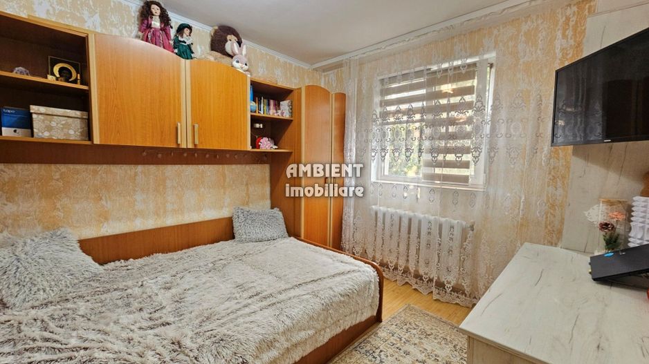 Apartament cu 3 camere, renovat total, zona Decebal - Kaufland; - Poză 7