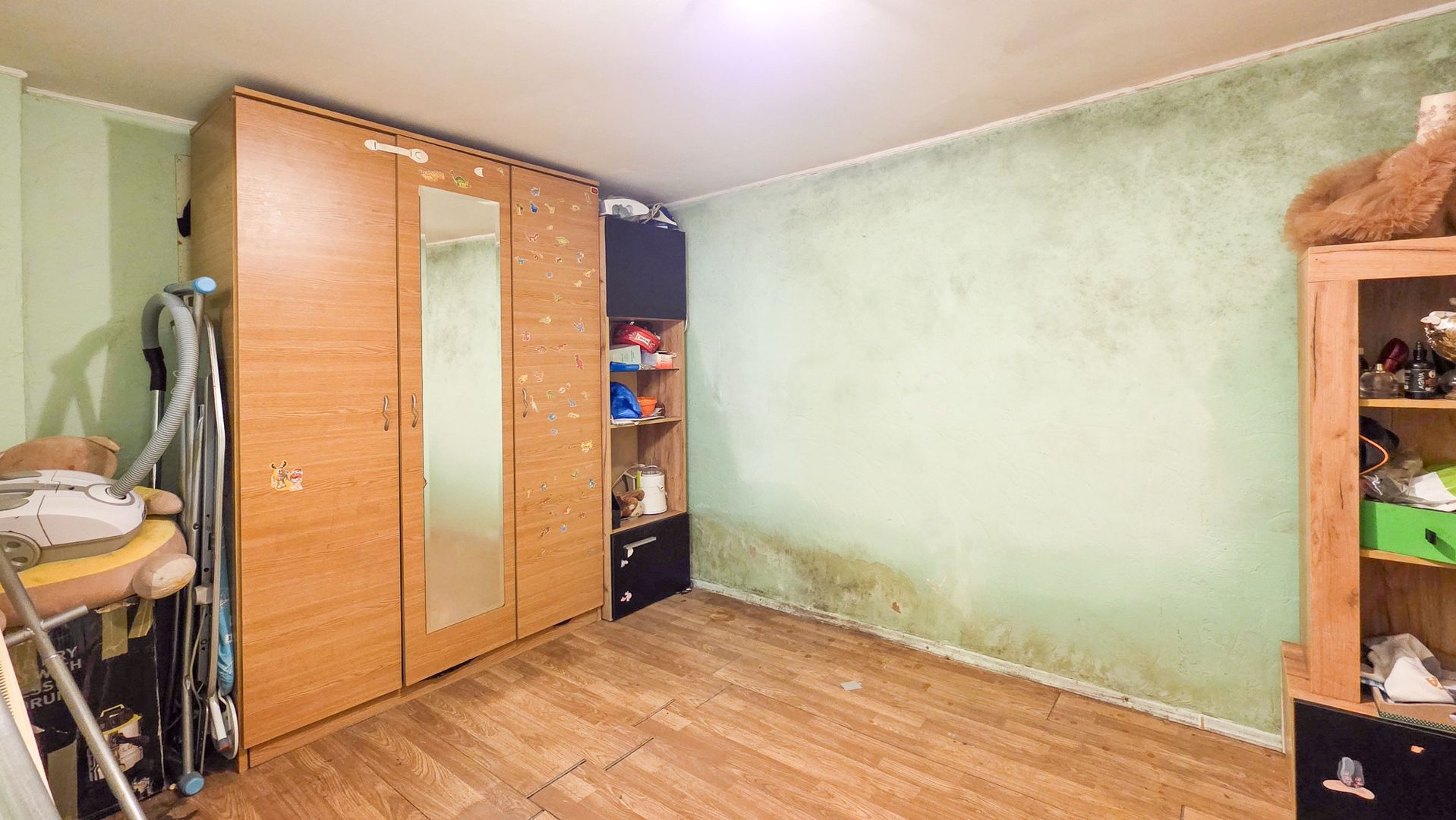 Ghencea – Casă individuală cu mare potențial, poziție excelentă ! - Poză 16