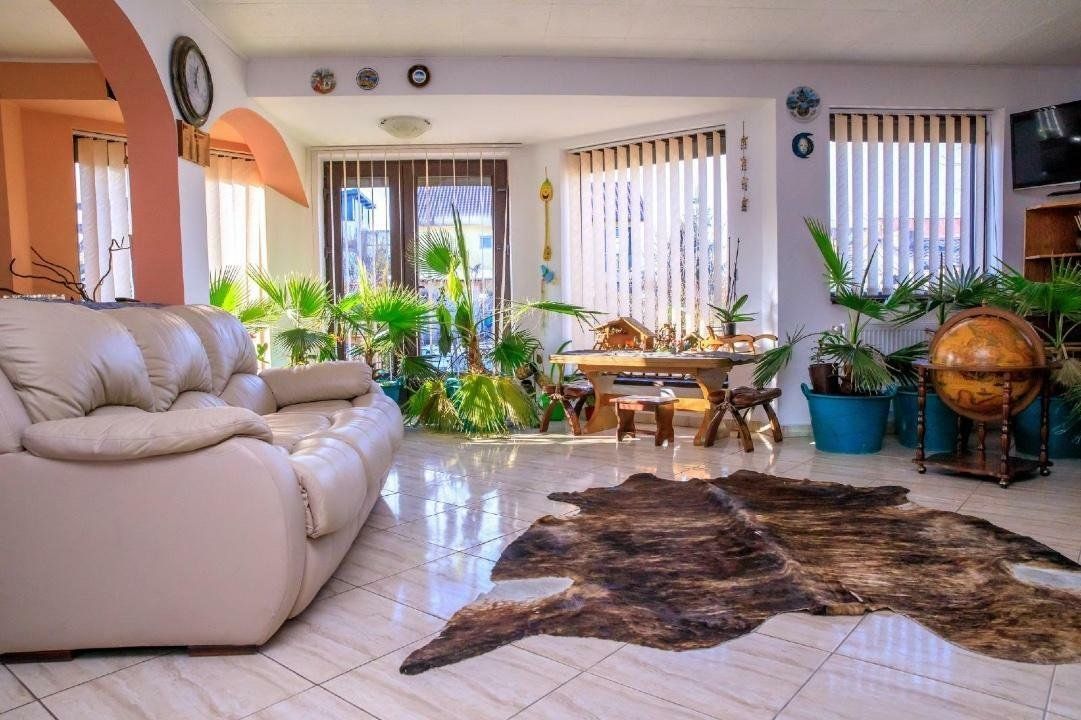 Vând casă - vilă Măgurele Ilfov - zona centrală -direct proprietar  - Poză 3