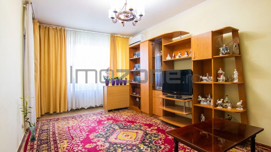 Gorjului, 3 camere la pret de 2, etaj 8/8, 69 mp, 2 bai, bucatarie mare, 1982 - Poză 1