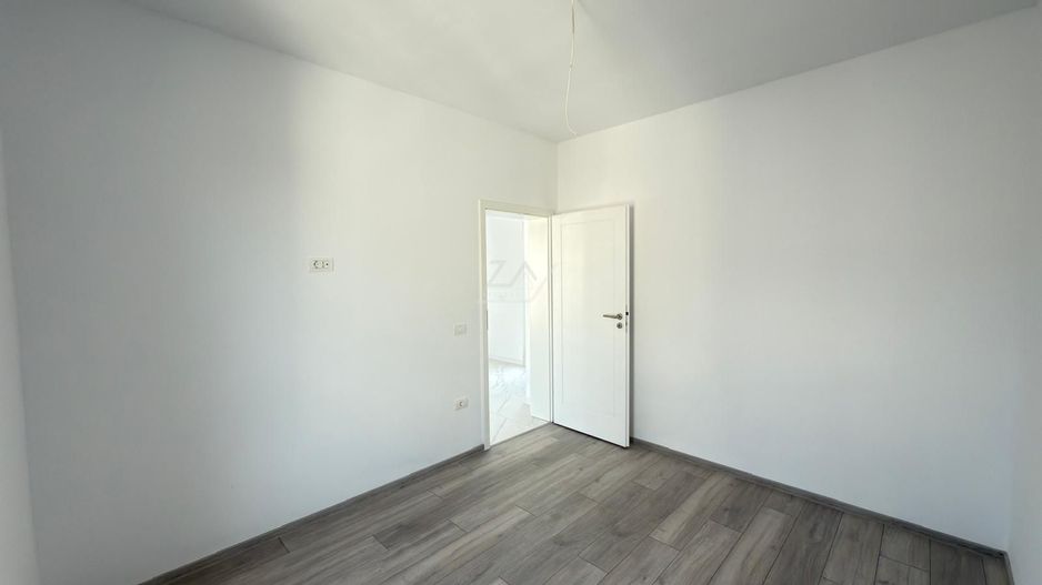 Bloc finalizat. Terasa 45 mp. Loc de parcare. - Poză 11