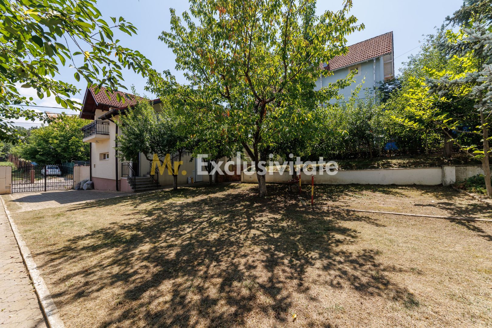 Proprietate multifunctionala | Doua cladiri | 581 mp | Pitesti - Poză 30
