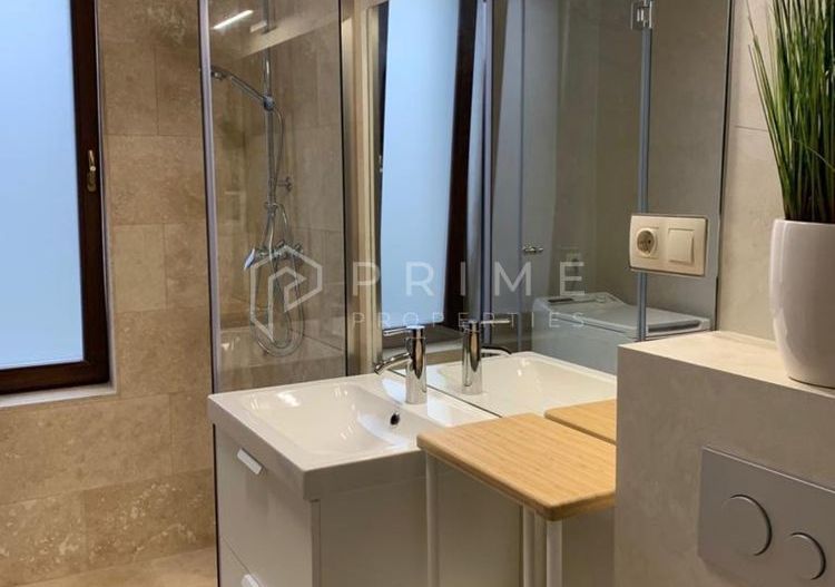 Apartament central de închiriat – Strada Arany Janos - Poză 5