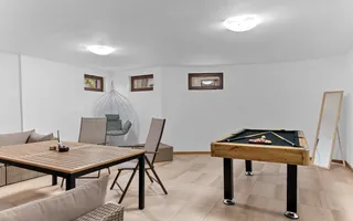 DE VANZARE  Vila 9 camere Colentina - Poză 46