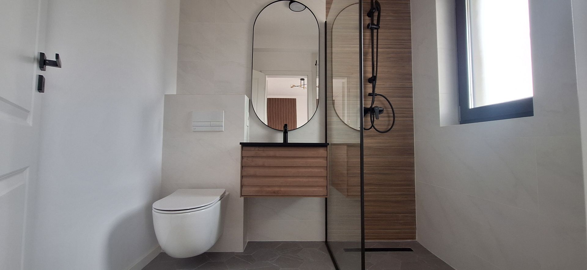 Duplex frumos cu arhitectura mediteraneana - Poză 17