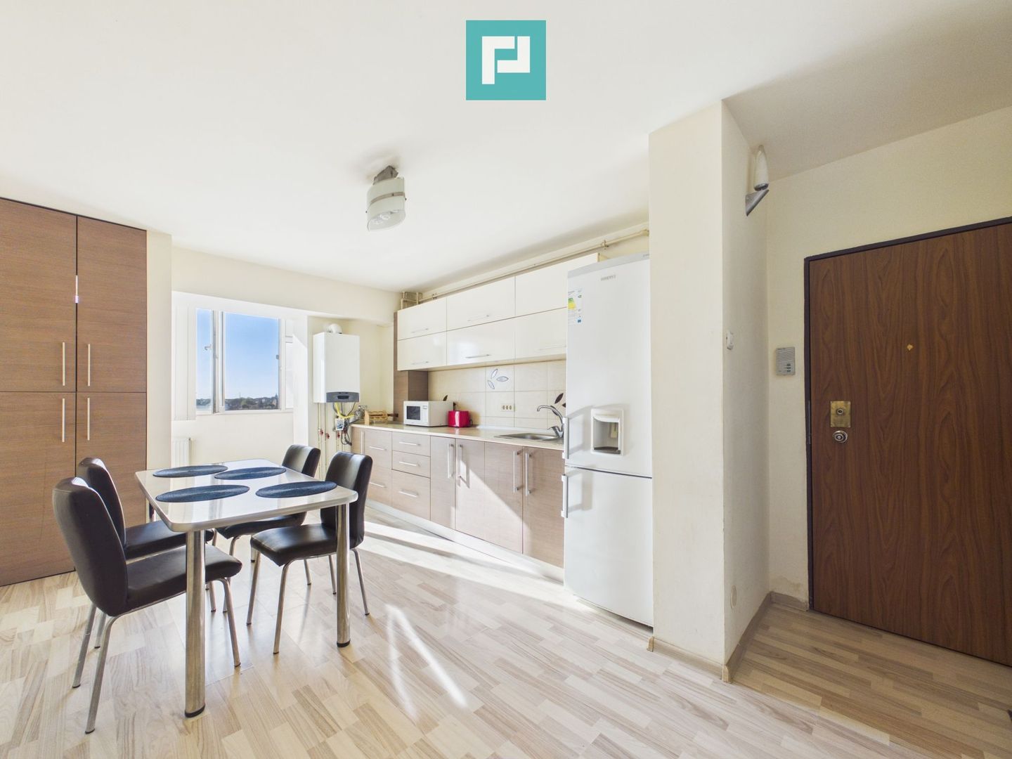 Apartament cu 2 camere de închiriat – Zona Intim, - Poză 7