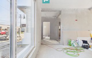 Casă deosebită în Parneava – Strada Griviței - Poză 4