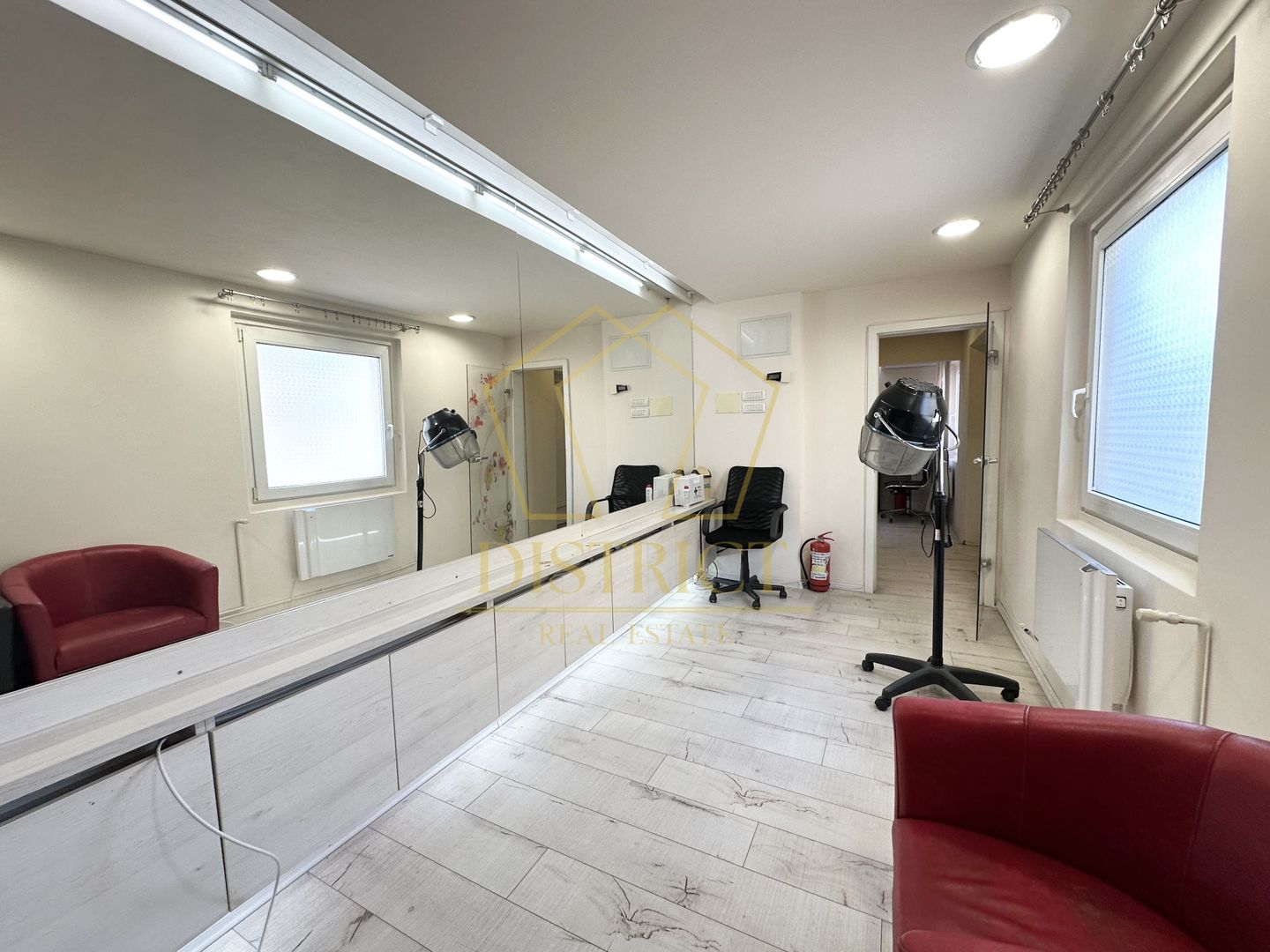 Apartament cu 2 camere | Complexul Studentesc - Poză 1