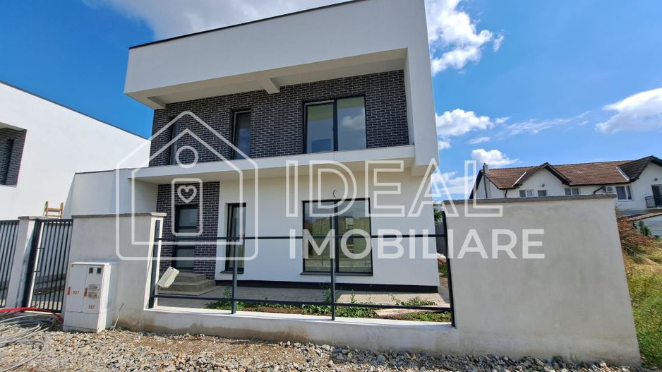 Casa Moderna cu 4 camere si garaj, in zona Trifoiului - Poză 1