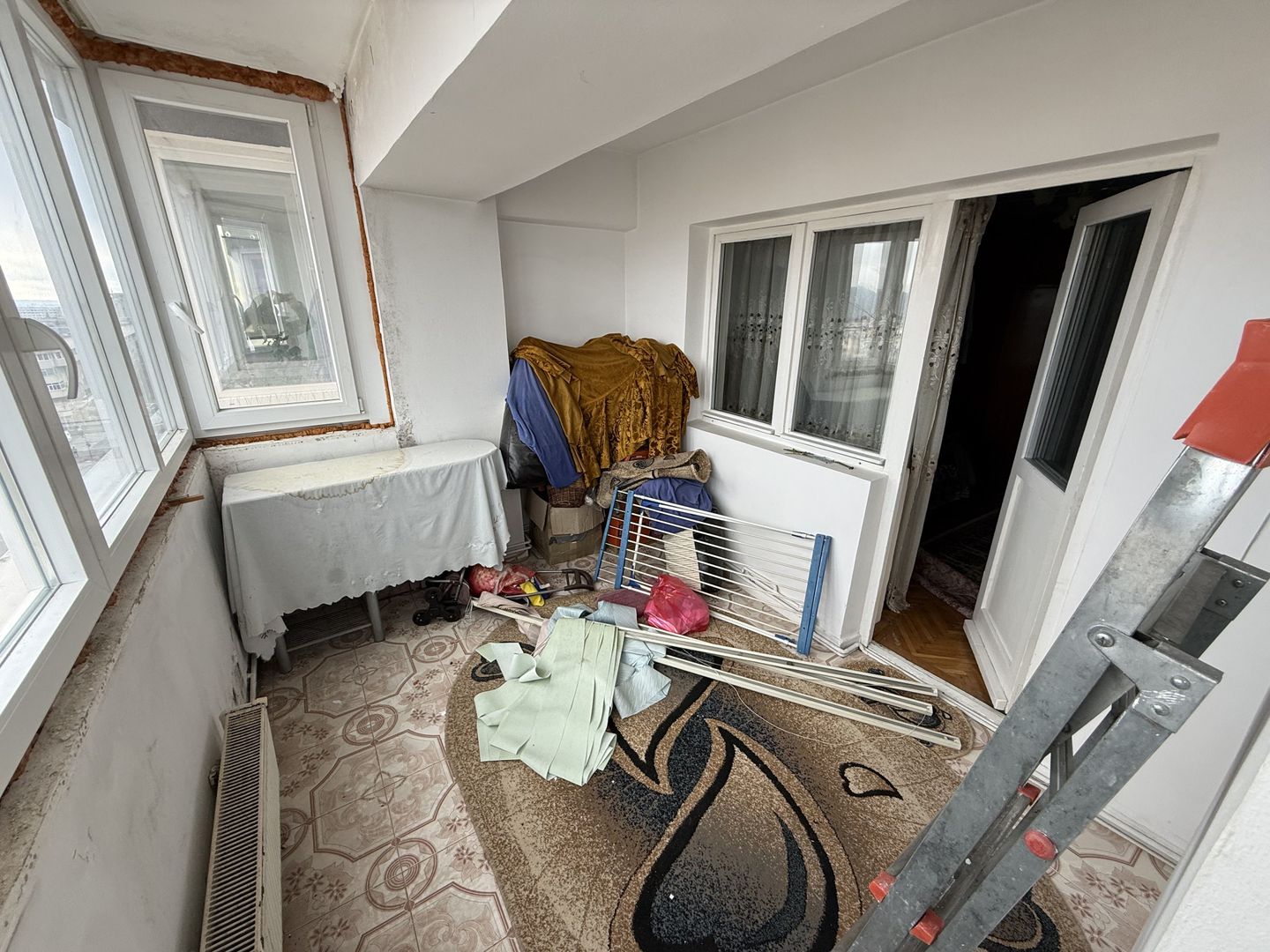 Ap 4 camere 90 mp+boxa+1 camera pe hol ultracentral b-dul Carol 1 - Poză 32