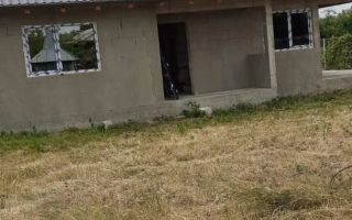 vand sau schimb casa la rosu cu apartamen in Iasi - Poză 6