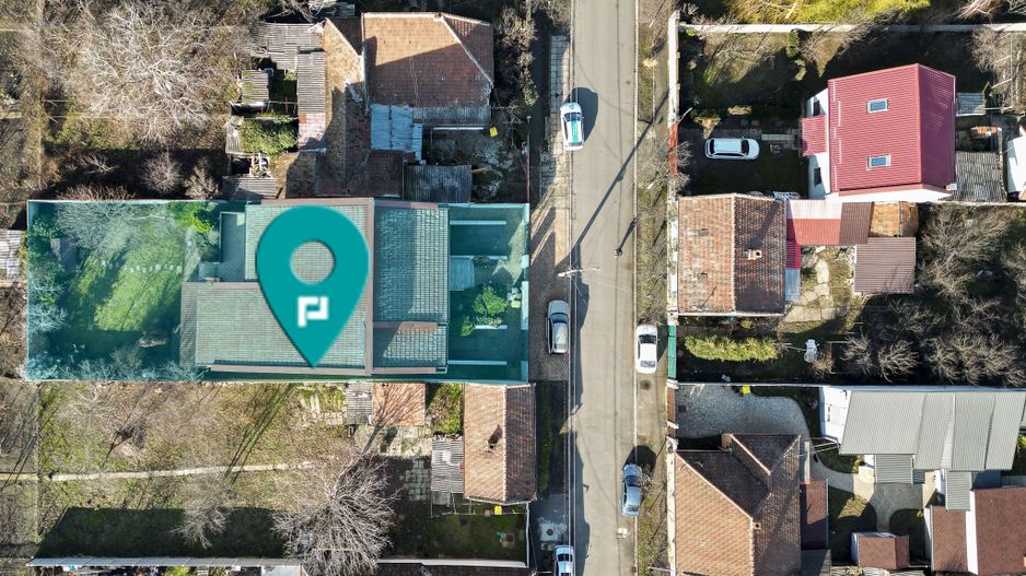 Vilă spațioasă cu 8 camere, Grădiște - Poză 22