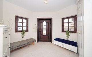 Proprietate Deosebita - Poză 55