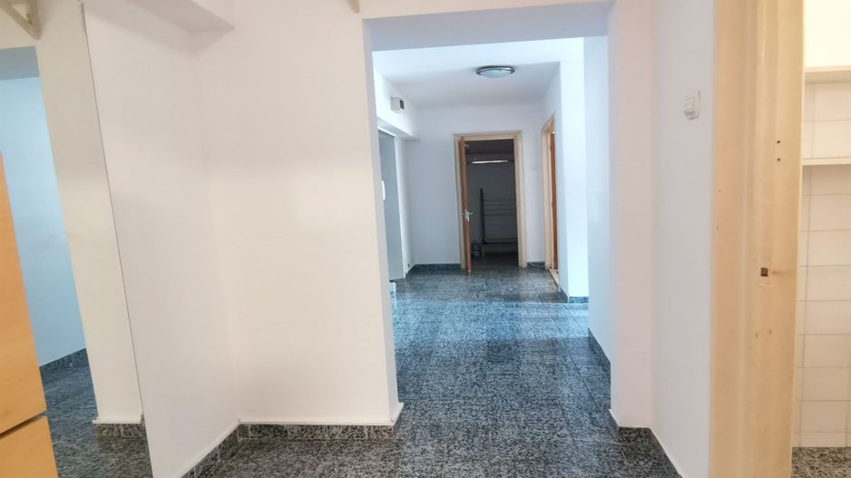 Apartament de  2 camere, 70 mp,  - Unirii-  Investitie de top - Poză 5