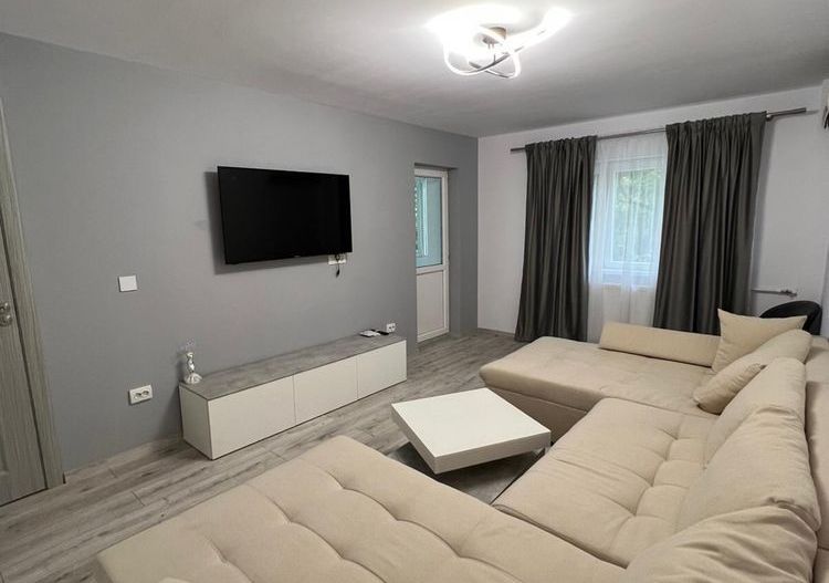 Apartament 2 camere de vanzare Gorjului - Poză 1