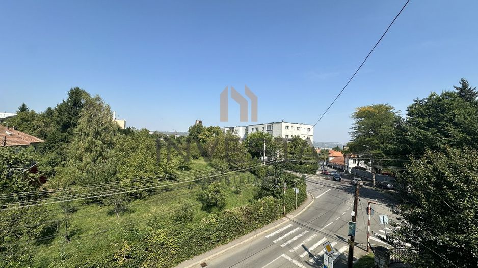 Apartament 4 camere 114 mp etajul 2, zona strazii Serpuitoare! - Poză 8