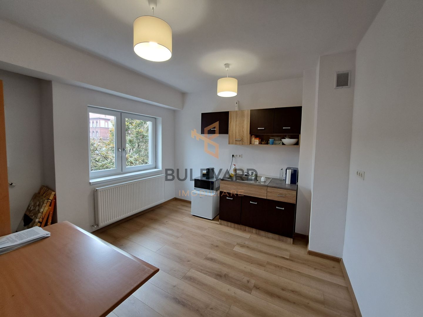 Spatiu birou in zona Teatrului national / Tribunal! - Poză 9