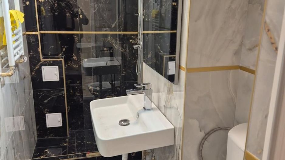 Apartament cu 2 camere semidecomandat zona Iosia - Poză 2