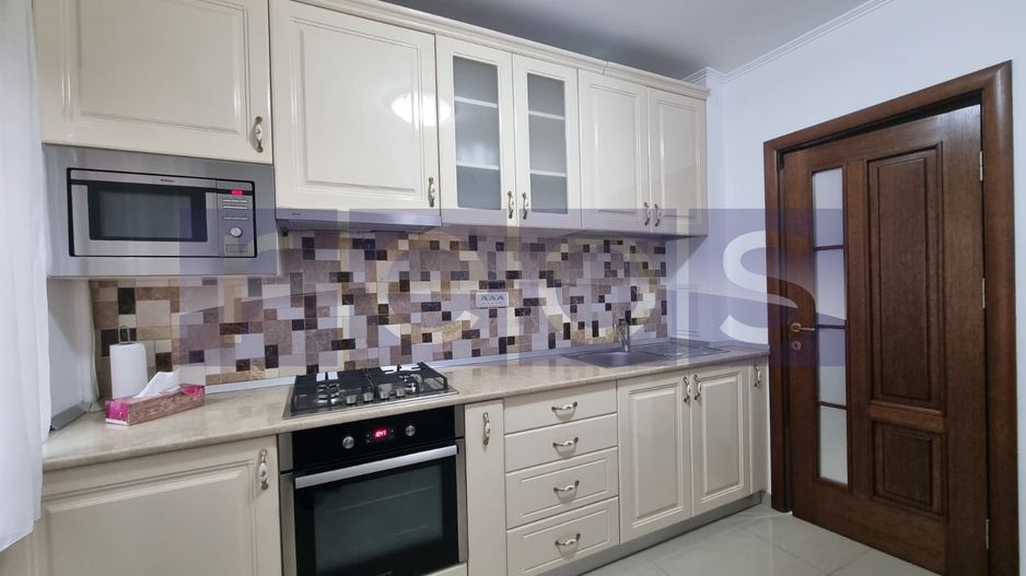 VANZARE 3 CAMEE TINERETULUI -SEMIDECOMANDAT - Poză 13