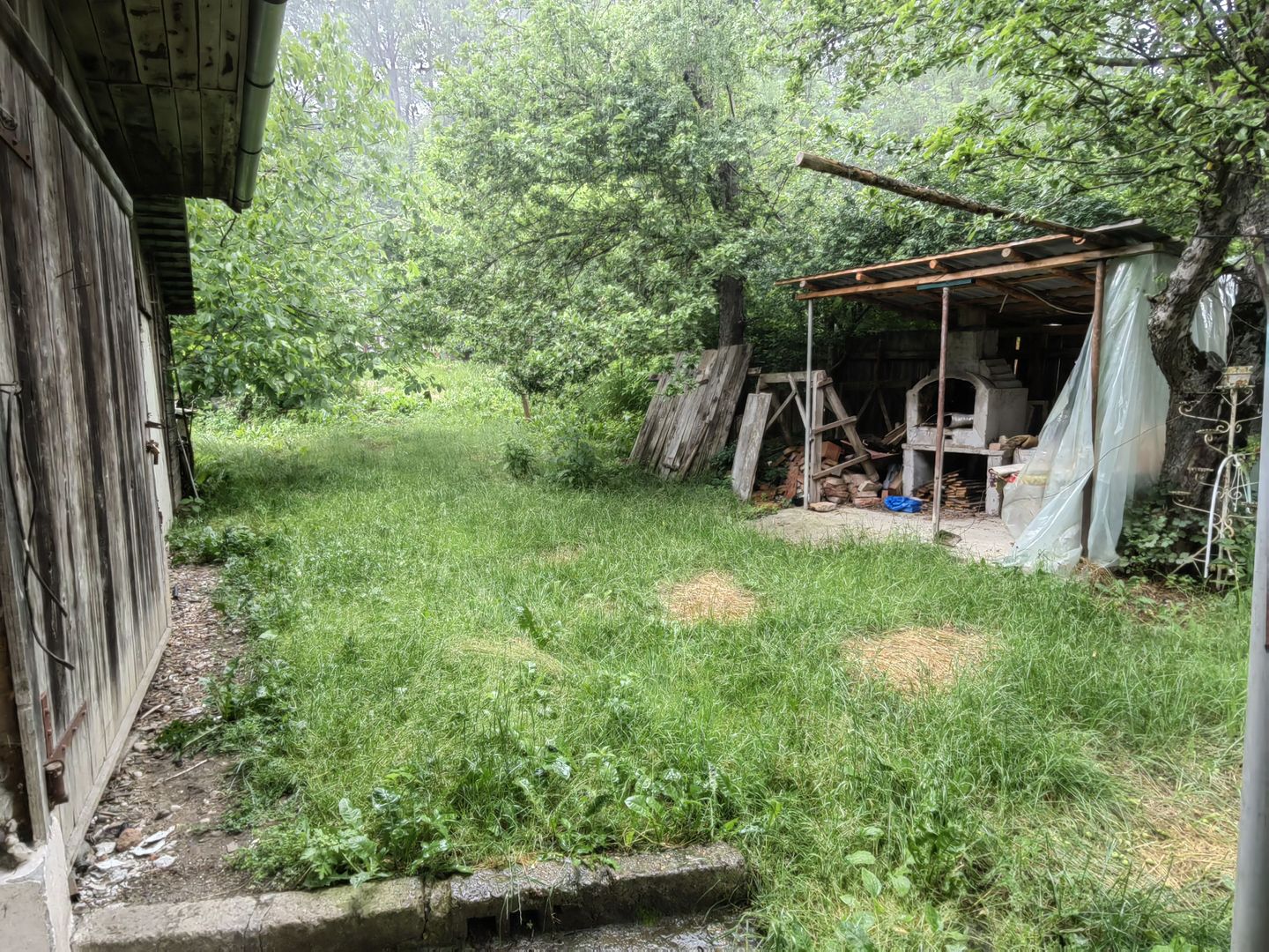 Casă 4camere+teren 719 m²central lângă izvoare de ape minerală Vâlcele - Poză 9