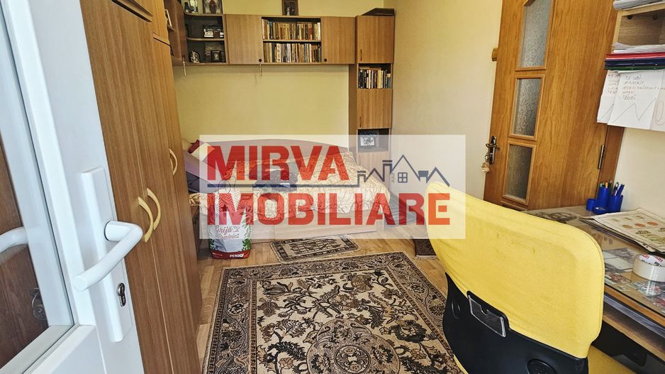 Vanzare apartament 2 camere, mobilat si utilat, zona Vest - Poză 6