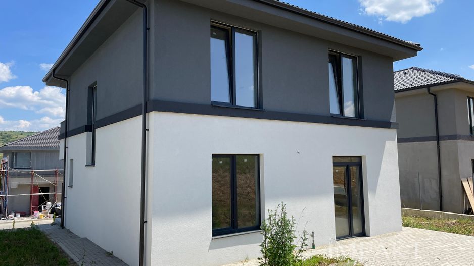 Casa individuala de vanzare intr-un complex nou din Corusu! - Poză 4