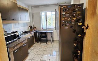 Apartament 3 camere, mobilat și parțial utilat, grad seismic 1, Nord - Poză 4