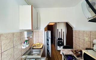 Apartament decomandat, 2 camere, mobilat - Cisnadie - Poză 1
