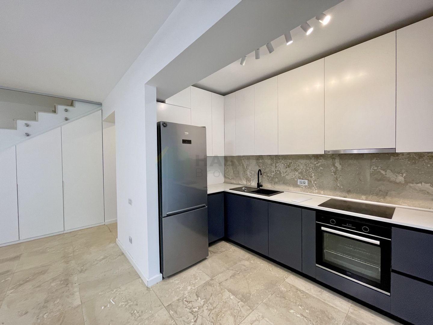 Vila 6 camere Pipera| Cartierul cu Ciresi - Poză 24