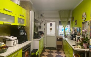 Casa de vânzare cu 3 camere | Tudor Vladimirescu |  Oradea - Poză 3