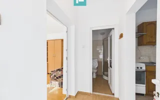Casă cu 2 apartamente în Grădiște - Poză 16