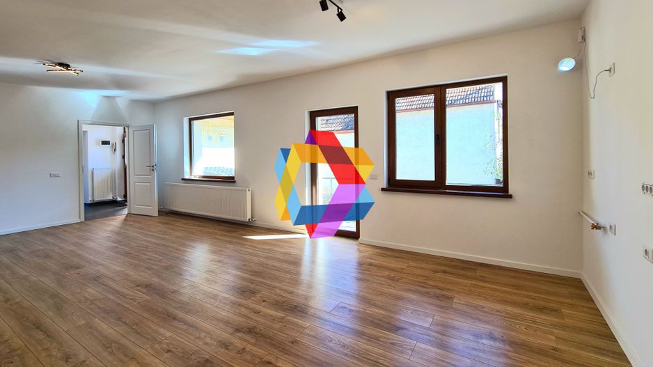 Spatiu birouri de închiriat Brasov - 100 mp # plus-imo.ro - Poză 1